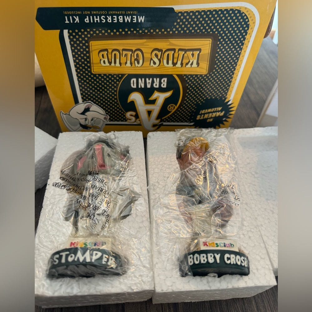 NEW OAKLAND A'S 2005 STOMPER KIDS CLUB MEMBERSHIP KIT Bobby Crosby